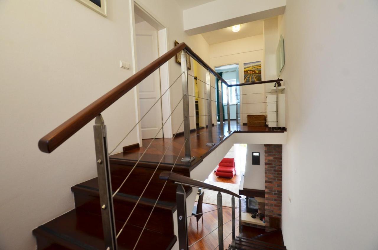 Apartment Max Ровінь Екстер'єр фото