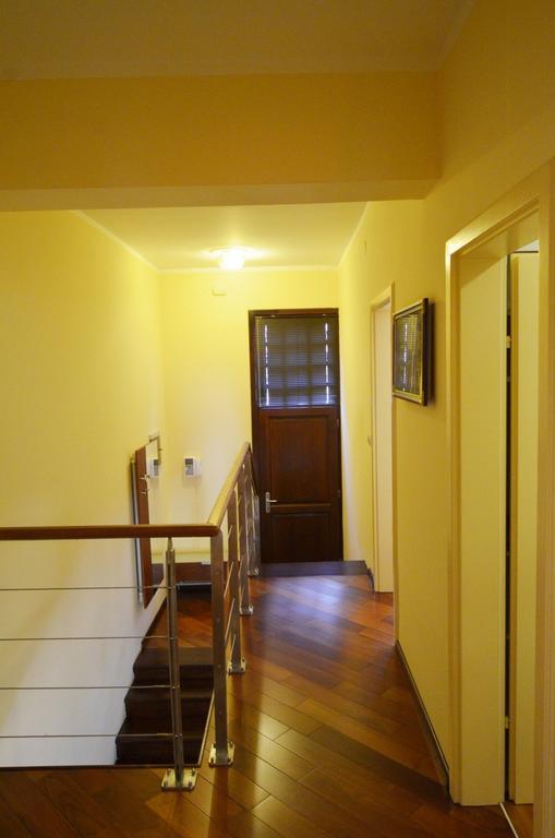 Apartment Max Ровінь Екстер'єр фото